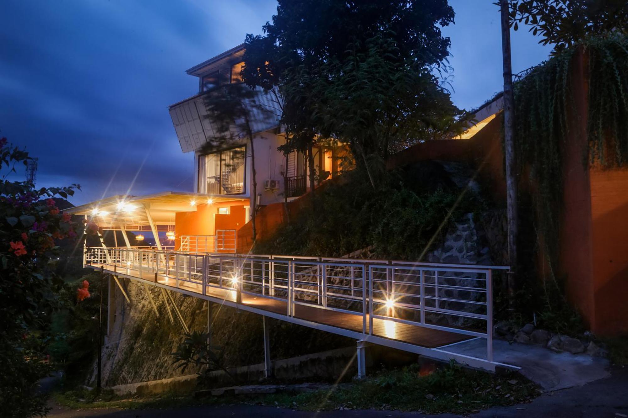 Seven Havens Hotel 4*